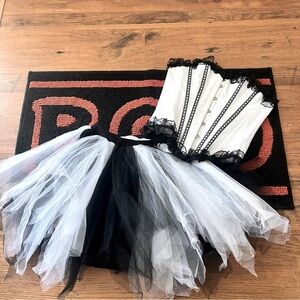 Halloween Rave Wear Costume Black & White Skirt & Corset Sz Small